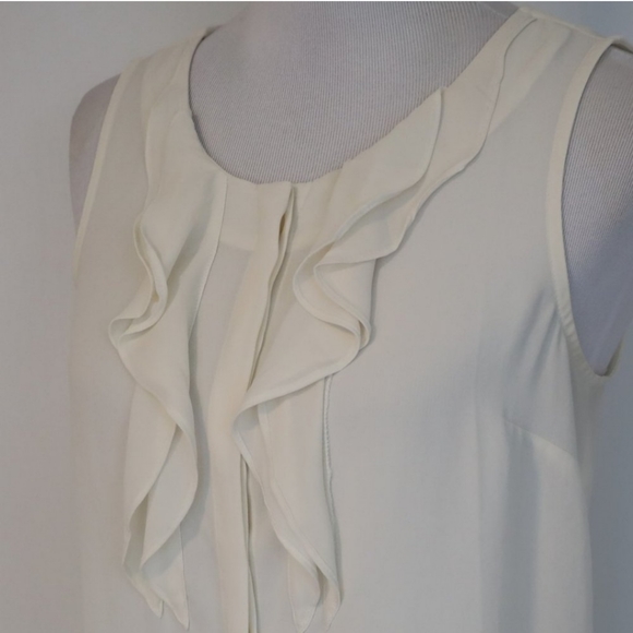 Ann Taylor loft petite sleeveless blouse only - Picture 3 of 7